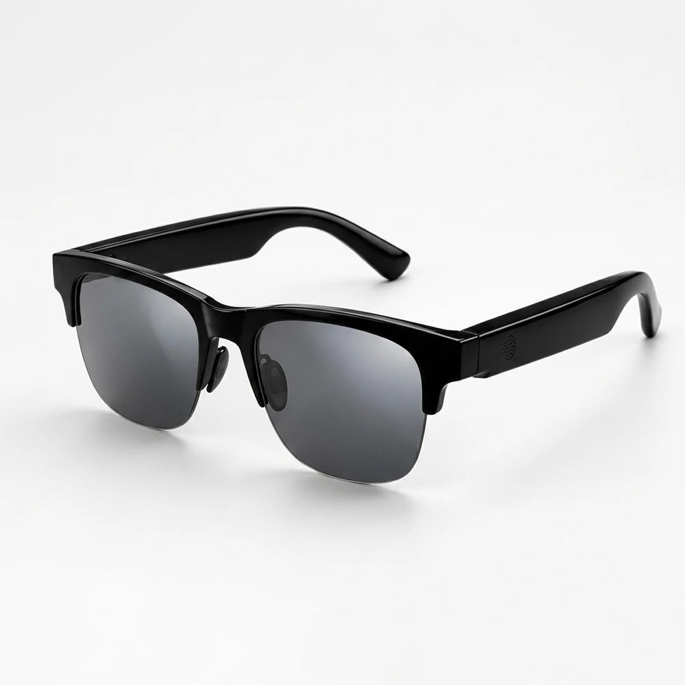 Lentes inteligentes Bluetooth FG-713 negros, vistos en ángulo sobre fondo blanco